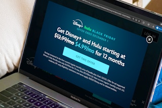 hulu disney plus black friday deal