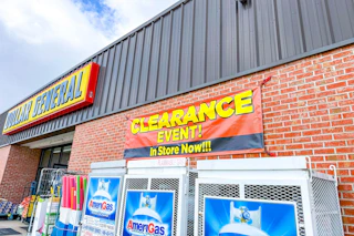 dollar general clearance event signage outside