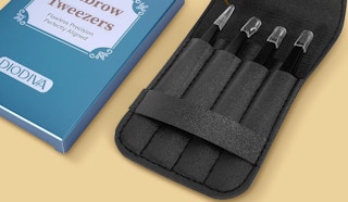 a tweezers in a pouch